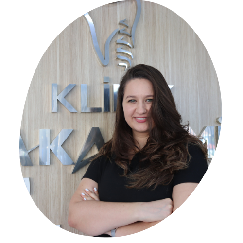 AYGÜL BÜŞRA DİRİK